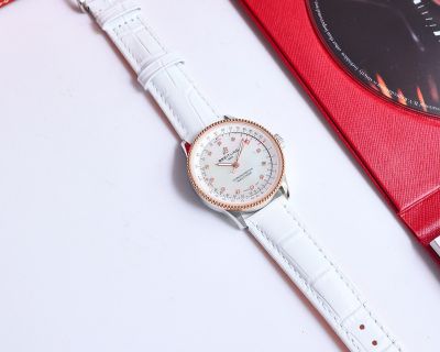 Breitling 35*9.9MM 316L Steel SW200-01/2824 Movement White Bracelet Lady Watch